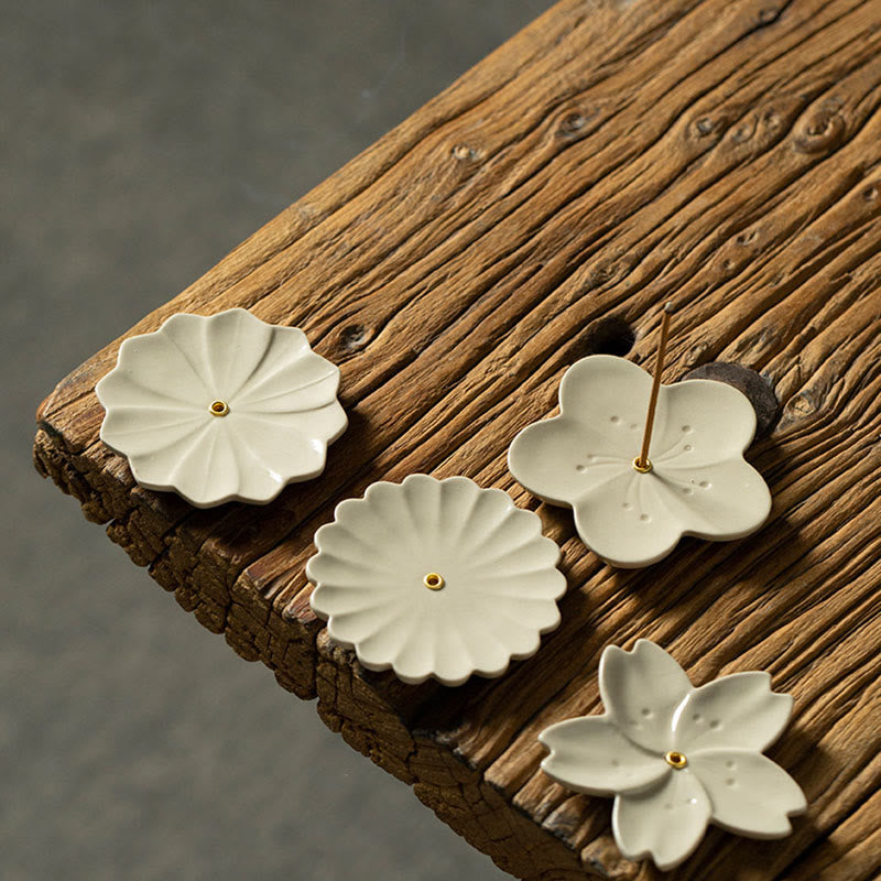 Lotus Cherry Blossom Plum Blossom Chrysanthemum Ceramic Incense Burner Decoration