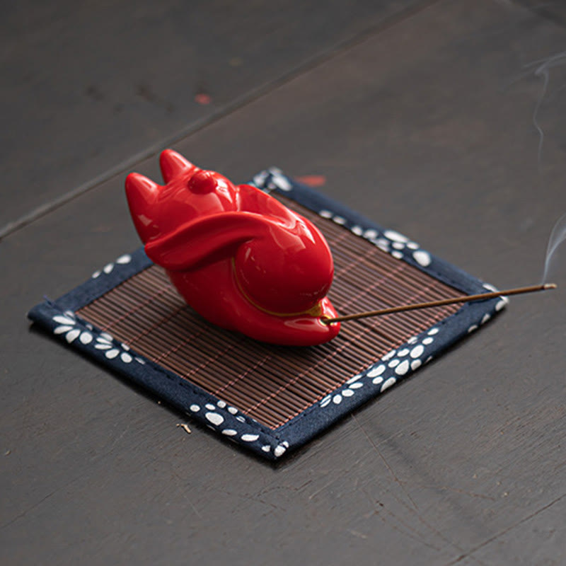 Flying Rabbit Bamboo Mat Ceramic Incense Burner Desk Decoration