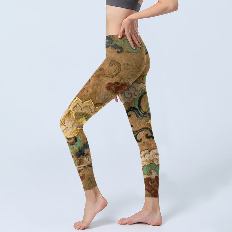 Traditional Lotus Flower Cloud Pattern Print Gym Leggings Women's Yoga Pants