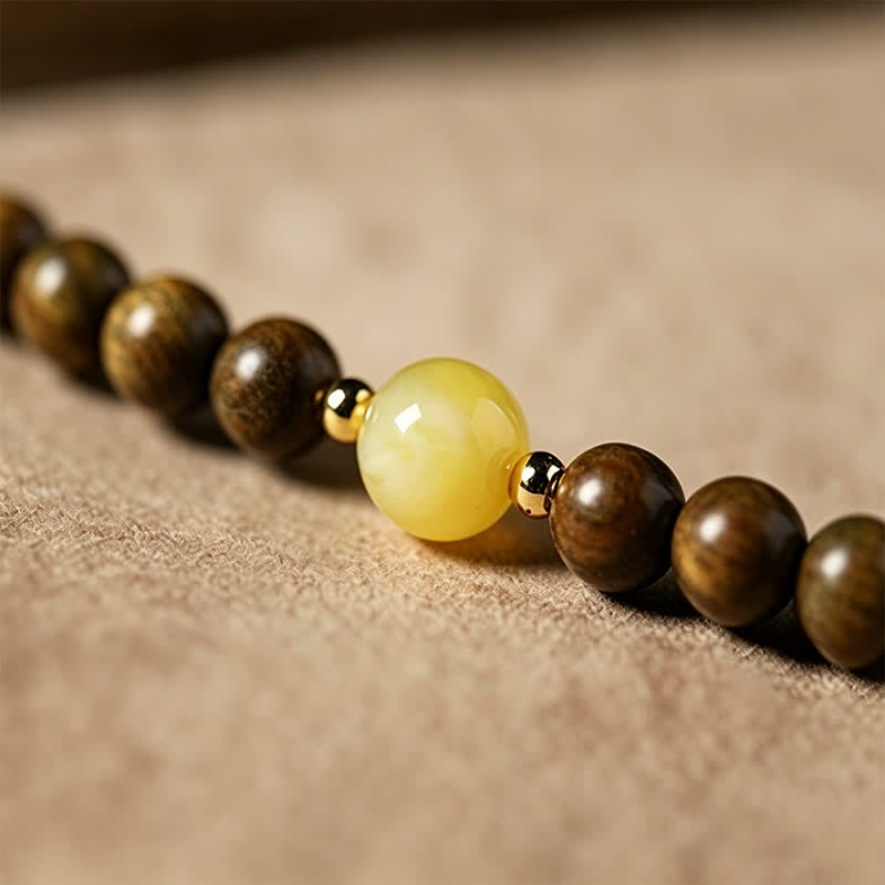 Green Sandalwood Serenity Hand-Woven Cat Charm Retro Ethnic Mala