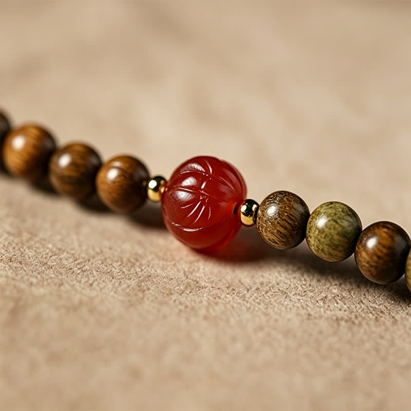 Green Sandalwood Serenity Hand-Woven Cat Charm Retro Ethnic Mala