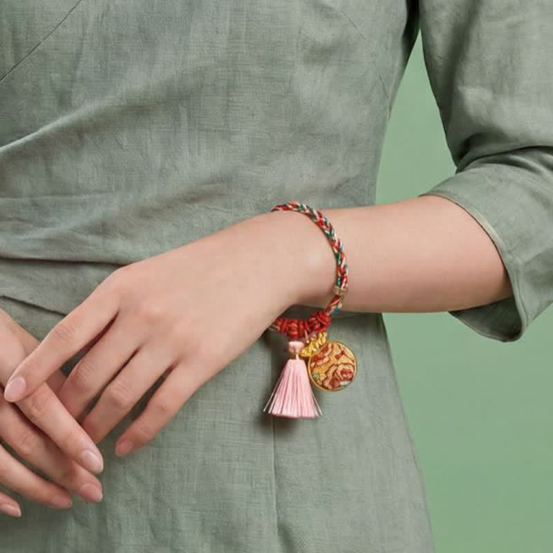 Handwoven Five Color Apple Money Bag Gourd Chinese Lock Charm Protection Bracelet