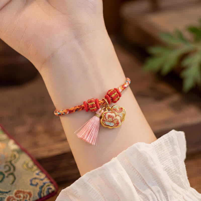Handwoven Five Color Apple Money Bag Gourd Chinese Lock Charm Protection Bracelet