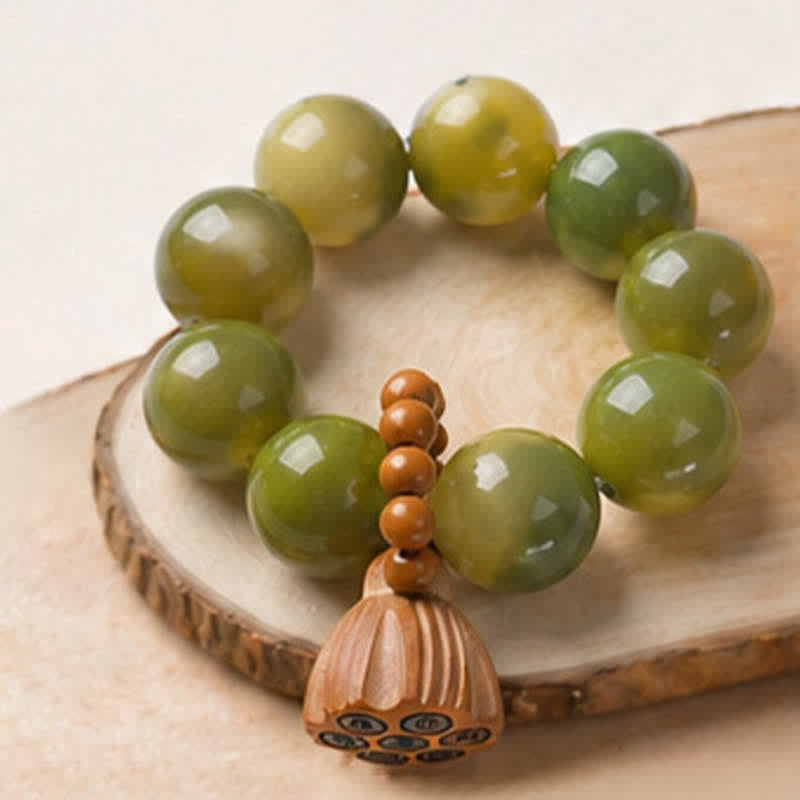 White Bodhi Seed Lotus Pod Grounding Hand-Polished Tactile Meditation Beads Decorations