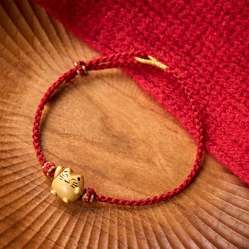 Red String Copper Lucky Cat Protection Energy Bracelet