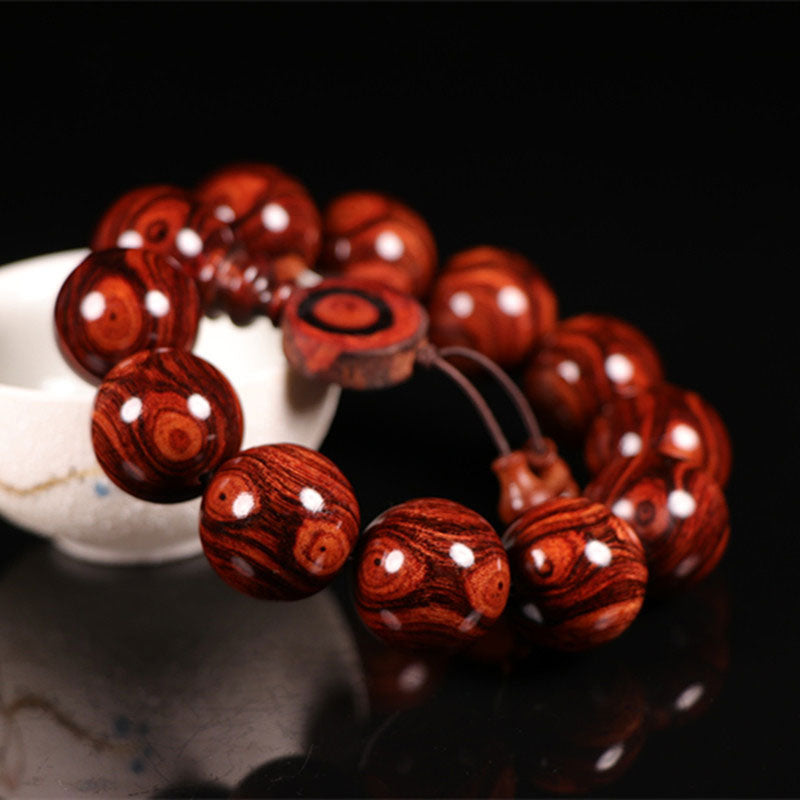 Tibetan Rosewood Warmth Bracelet (Random Type)