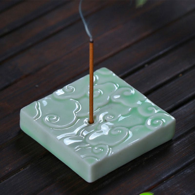 Mini Auspicious Clouds Design Stick Ceramic Small Incense Burner Decoration