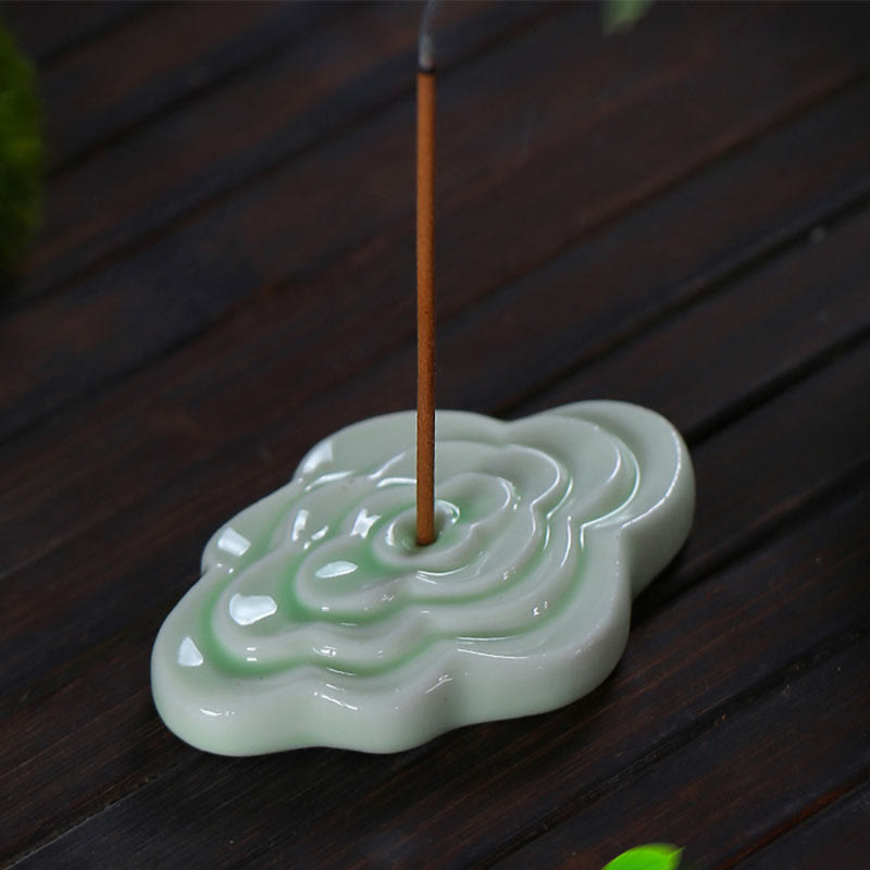 Mini Auspicious Clouds Design Stick Ceramic Small Incense Burner Decoration