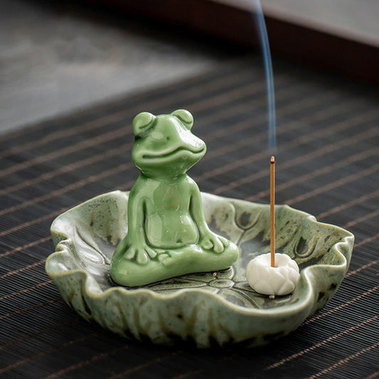 Leaf Meditation Frog Pattern Ceramic Incense Burner Decoration