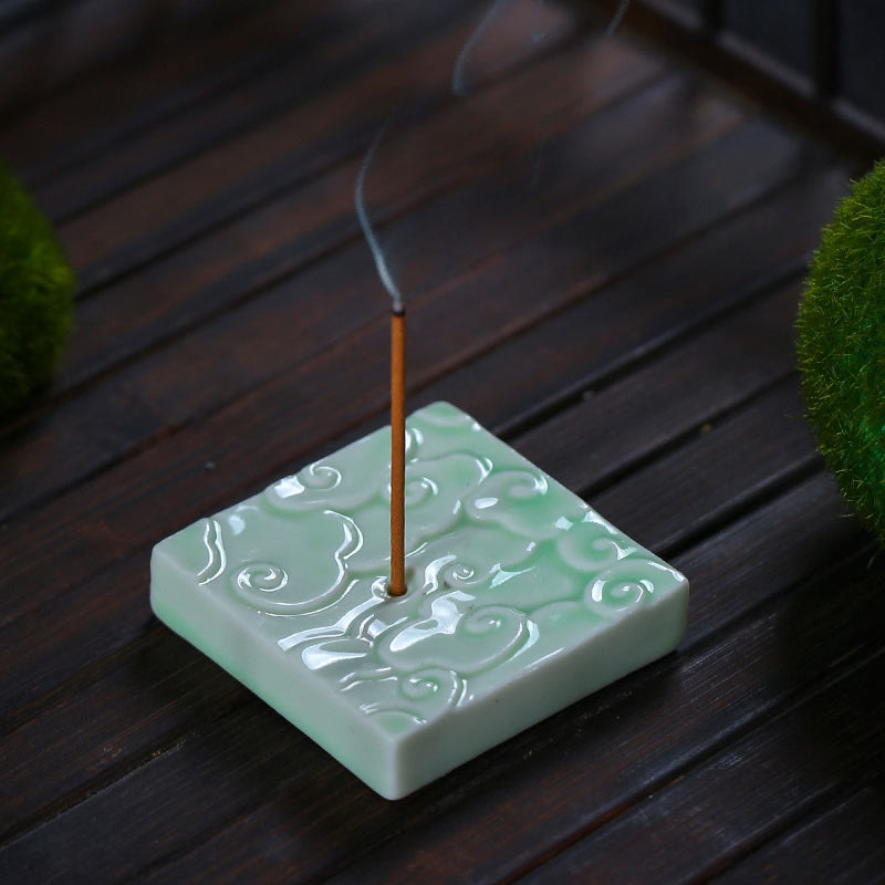 Mini Auspicious Clouds Design Stick Ceramic Small Incense Burner Decoration