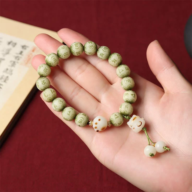 Green Bodhi Seed Cat Paw Om Mani Padme Hum Engraved Wisdom Bracelet